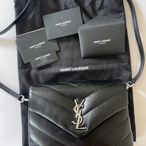 Authentic YSL Toy Loulou cross body - Calfskin
